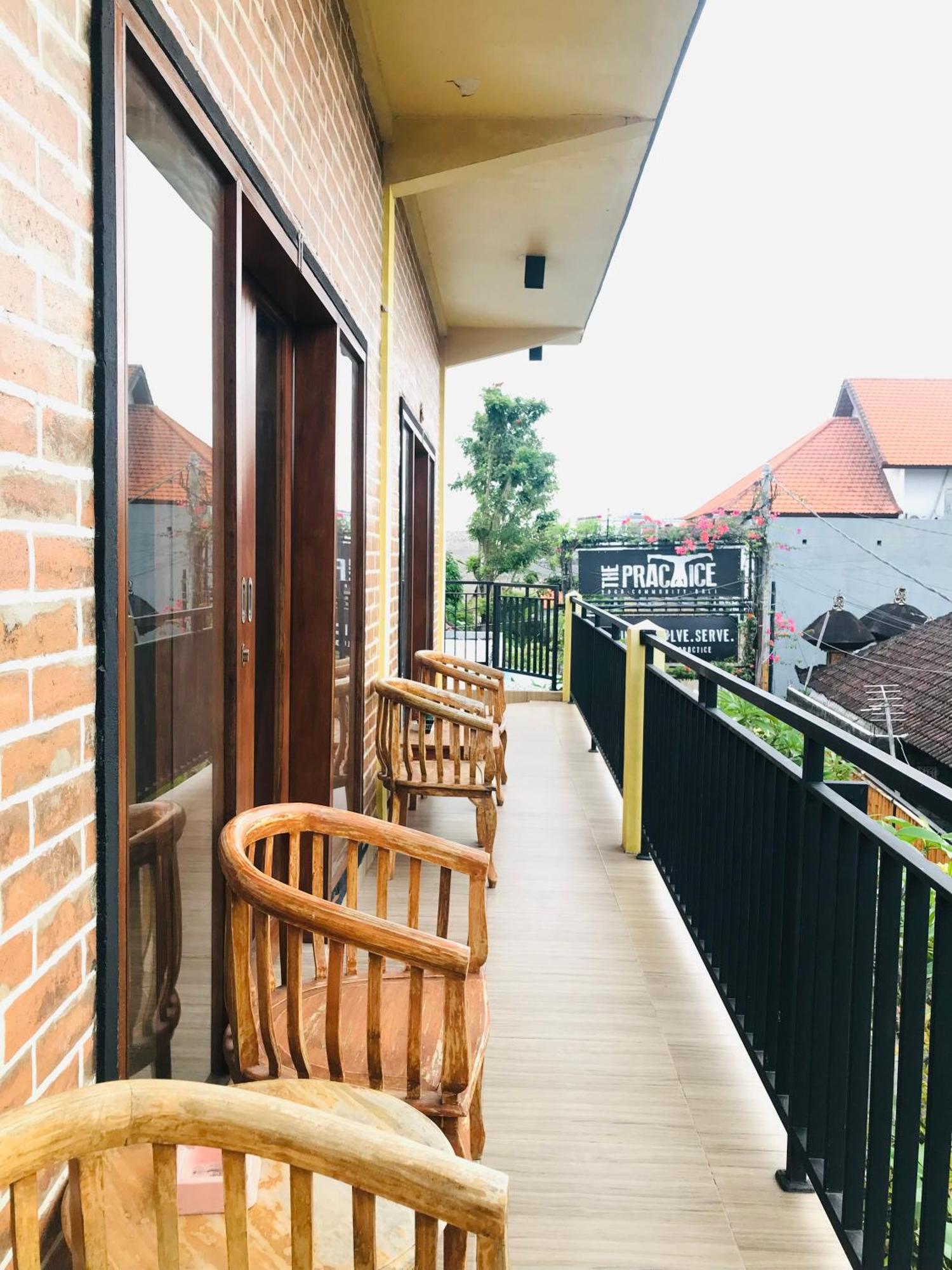 Putu Homestay ชังกู ภายนอก รูปภาพ